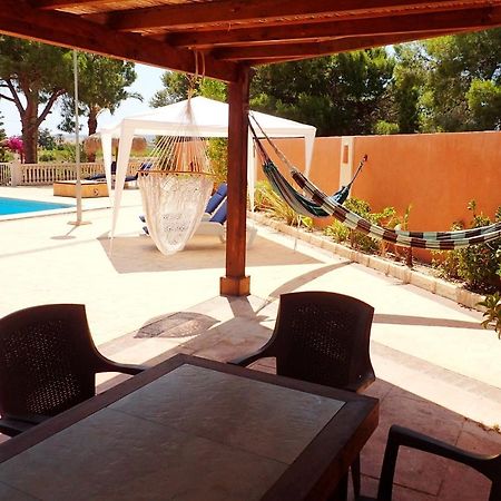 Villa Buganvilla Елче Екстериор снимка