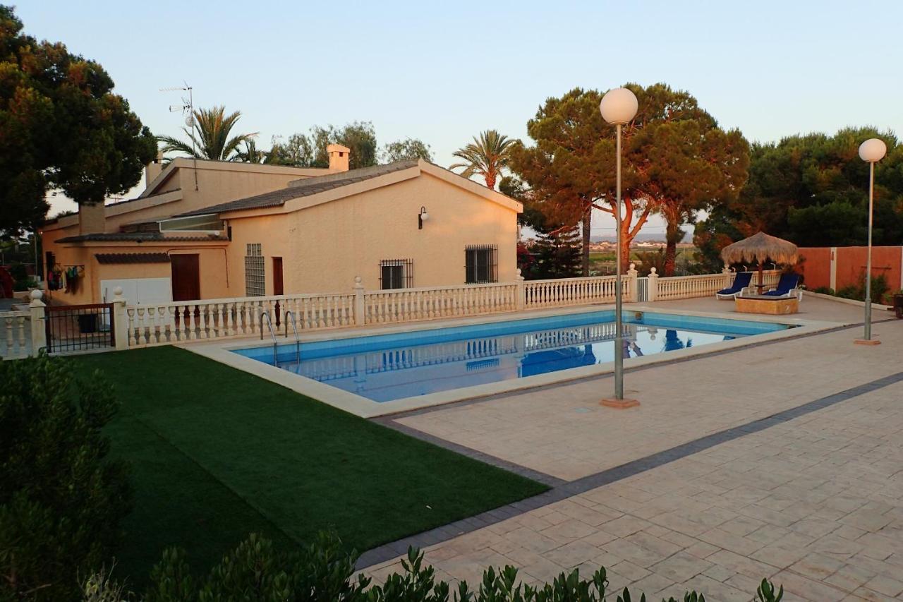 Villa Buganvilla Елче Екстериор снимка